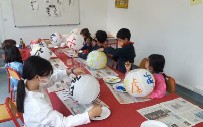 Stage pour enfants, musée, calligraphie sur lanterne…